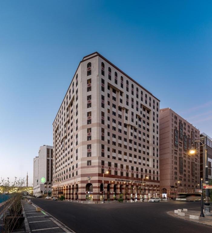 Grand Millennium Al Haram Hotel, Madinah